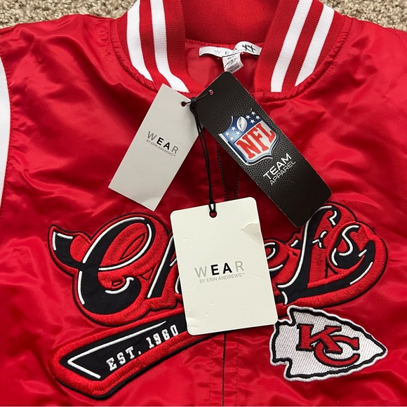 Taylor Swift KC Chiefs Bomber Jacket women’s M - Picture 8 of 11
